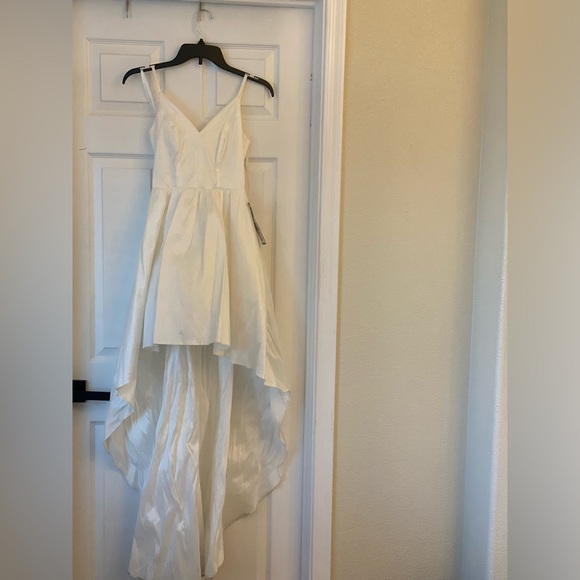 B. Darlin Spaghetti Strap High Low Dress - NWT - Picture 3 of 9